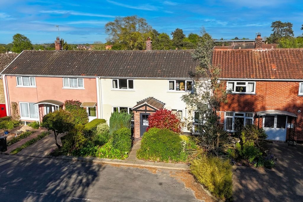 Property photo 1 of 30