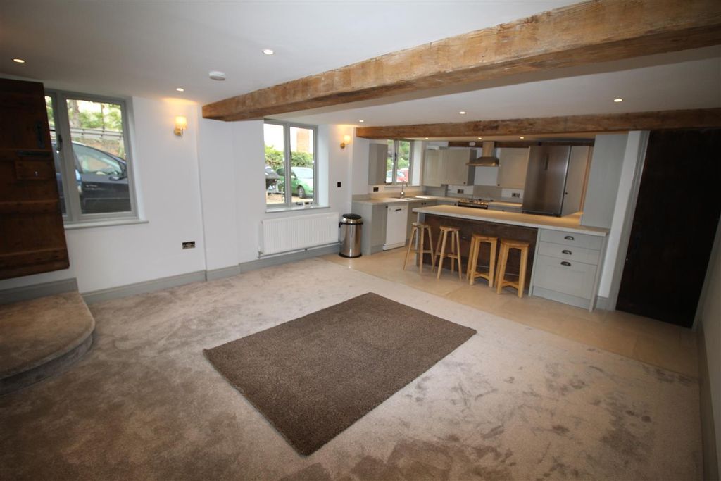 Property photo 2 of 14 Img_5344.Jpg