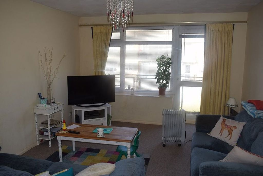 Property photo 2 of 5