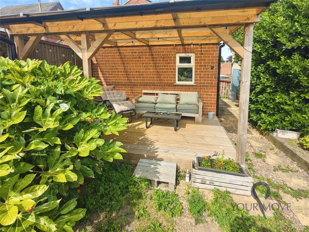 Property photo 2 of 19 Rear Garden