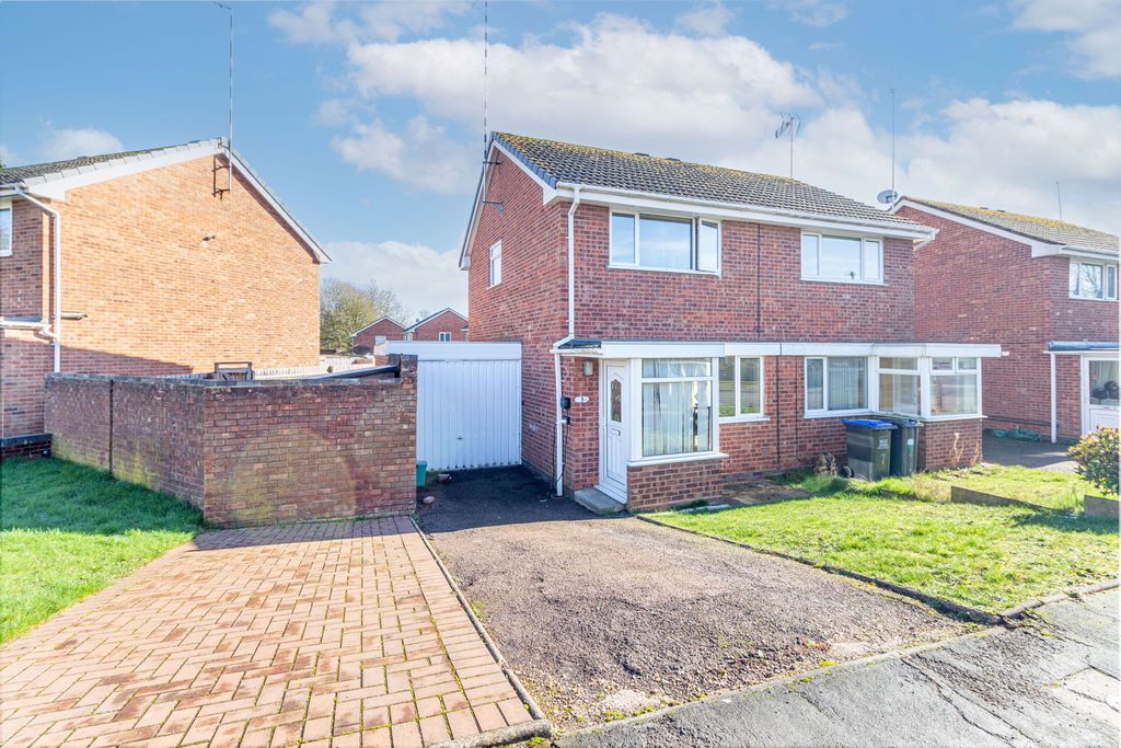 Property photo 1 of 18