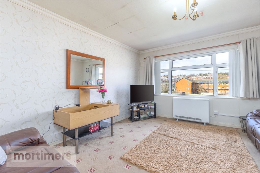 Property photo 2 of 17 Living Room