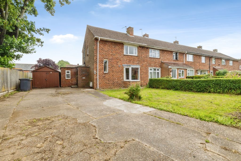 Property photo 1 of 15