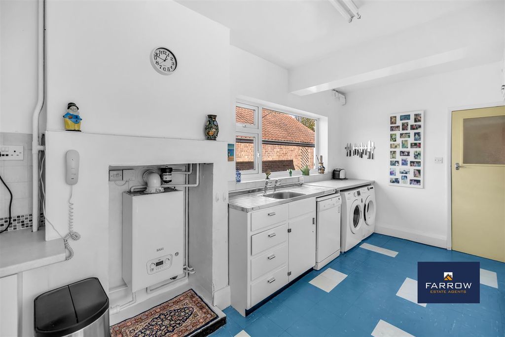 Additional image 10 of 4 bed detached house for saleHawthorne Avenue, Scartho DN33