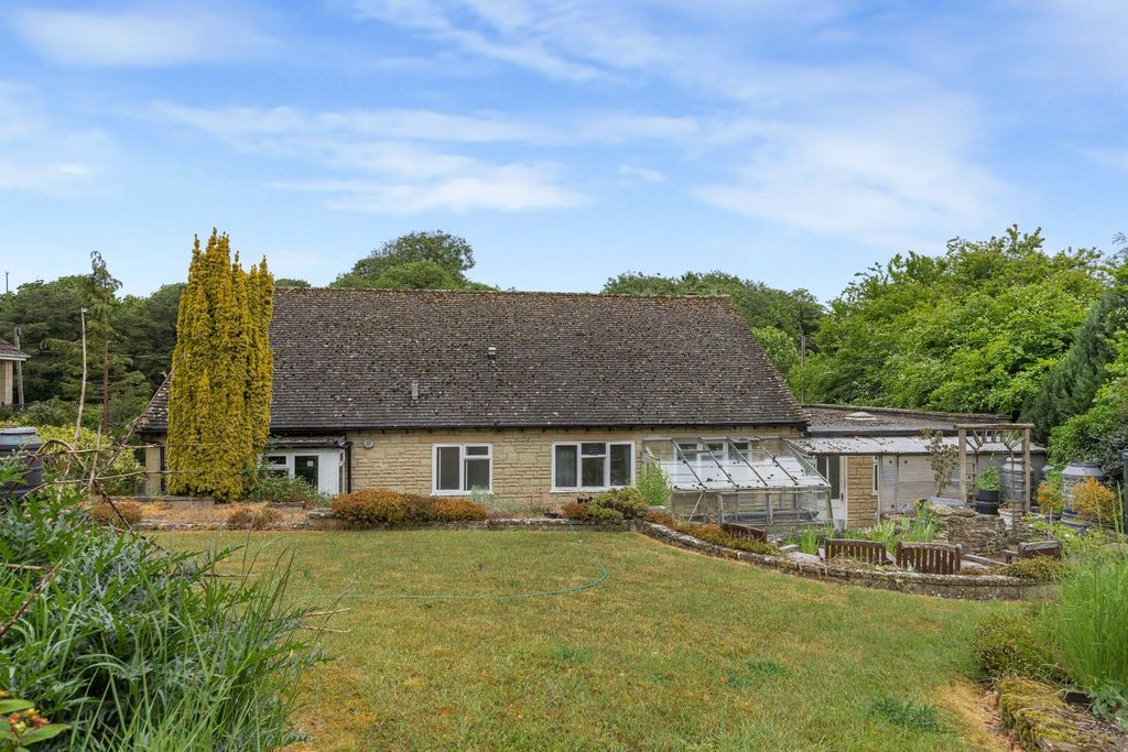 Property photo 2 of 24 Picture No. 09