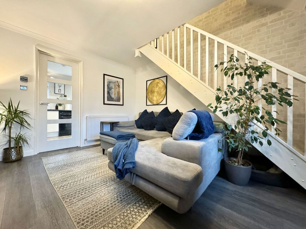 Property photo 3 of 30