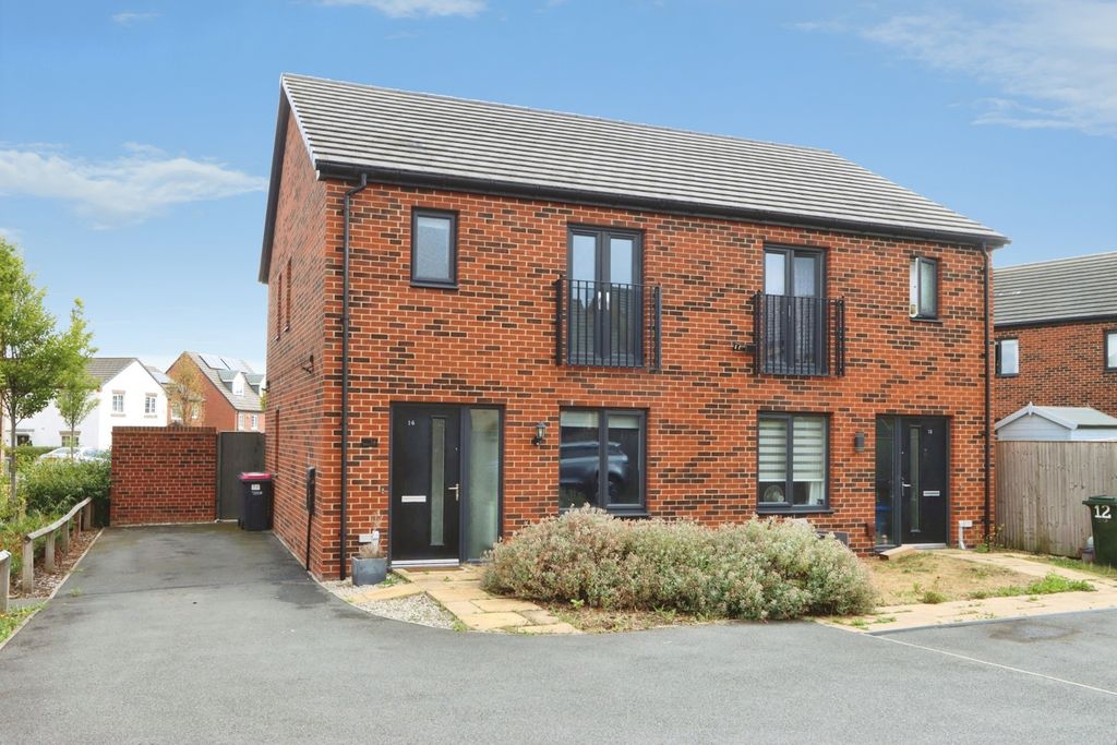 Property photo 1 of 24 Pbox-Img.Jpg