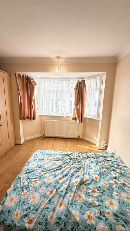 Property photo 1 of 4