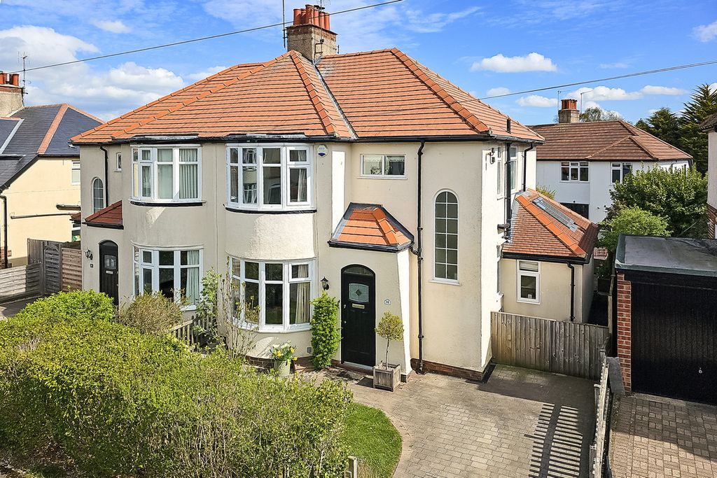 Property photo 1 of 14
