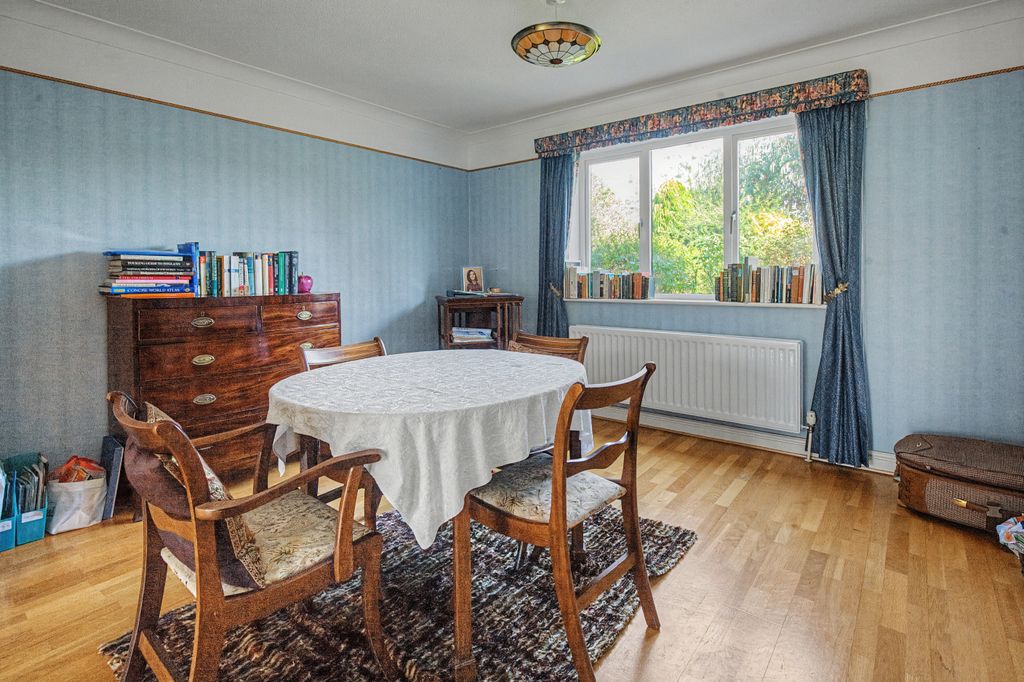 Property photo 3 of 17 Dining Room
