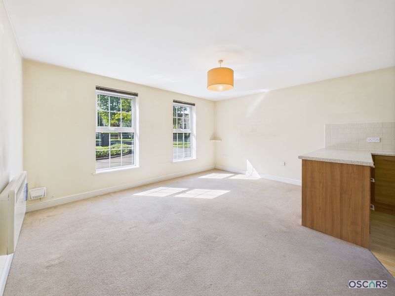 Property photo 2 of 10 Photo 8