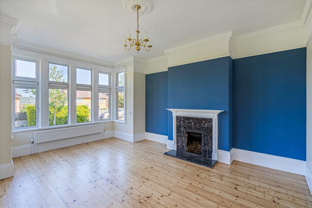 Property photo 3 of 22 Drawing Room