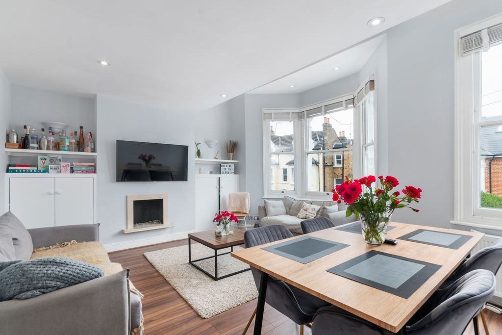 Property photo 1 of 7 Photo 1