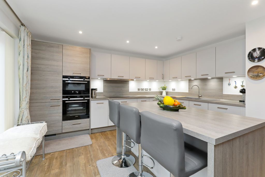 Property photo 3 of 31 Property Image 3