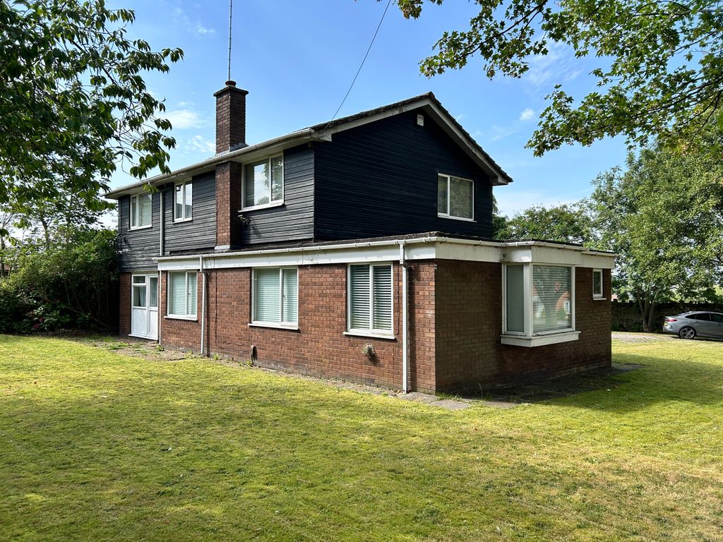 Property photo 1 of 9