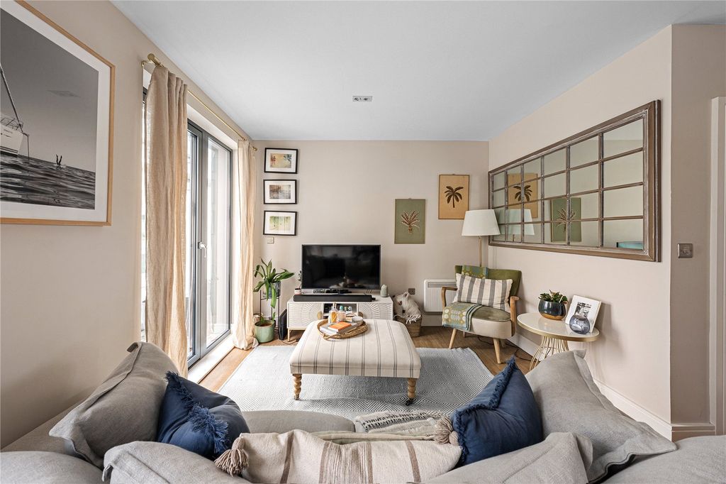 Property photo 2 of 15 Picture No. 07