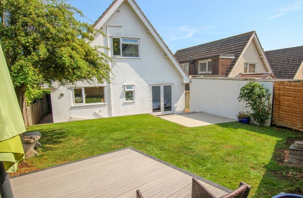 Property photo 1 of 21 Picture No. 04