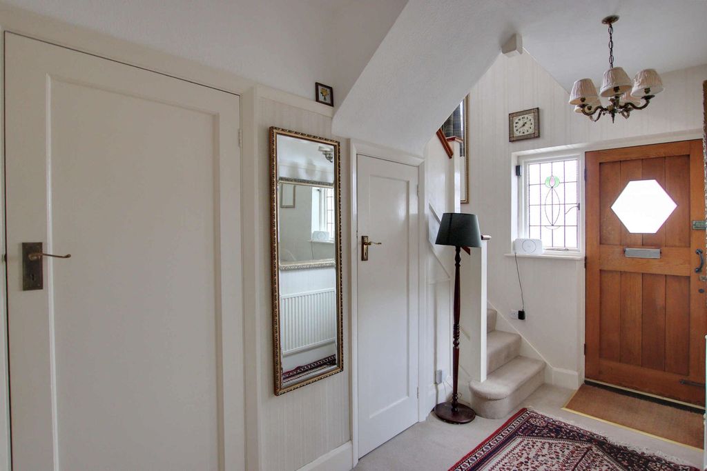 Property photo 2 of 12