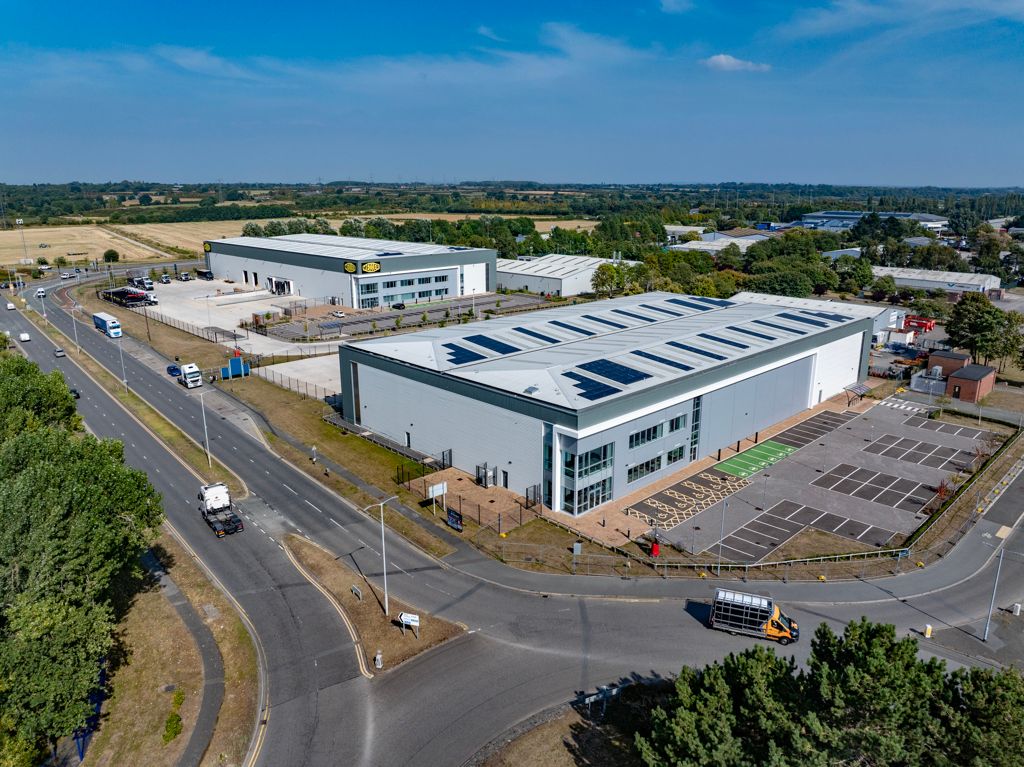 Property photo 1 of 9 Photo 27