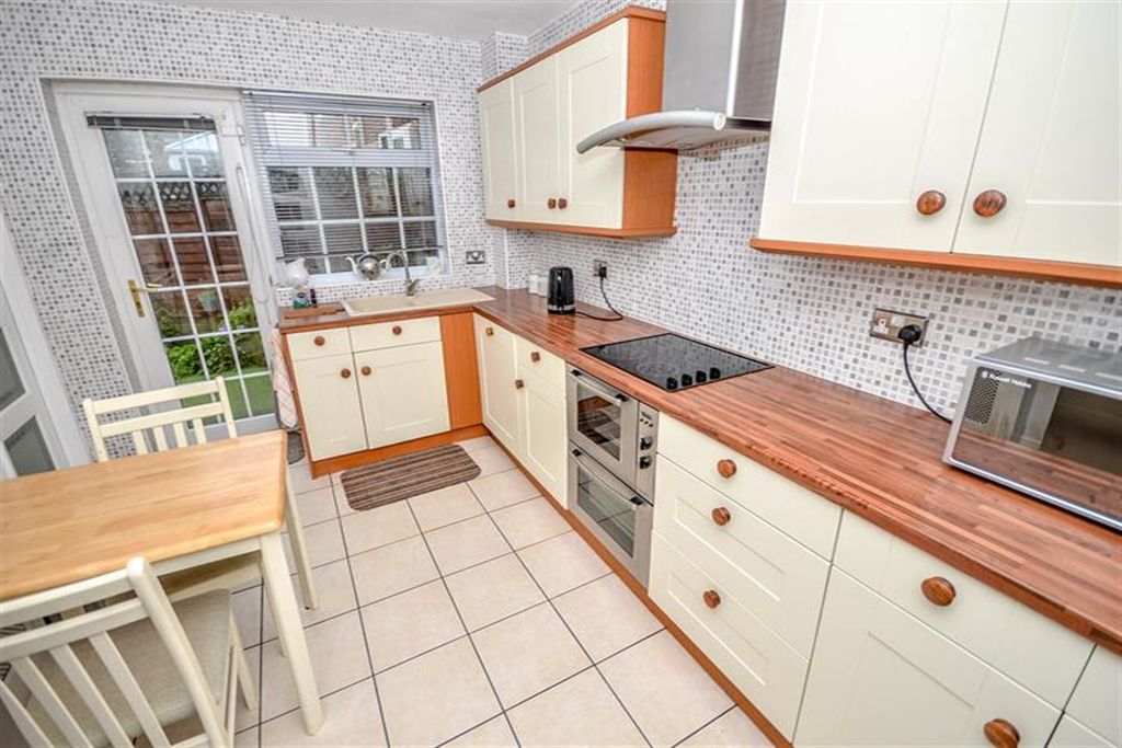 Property photo 1 of 17 (Main)