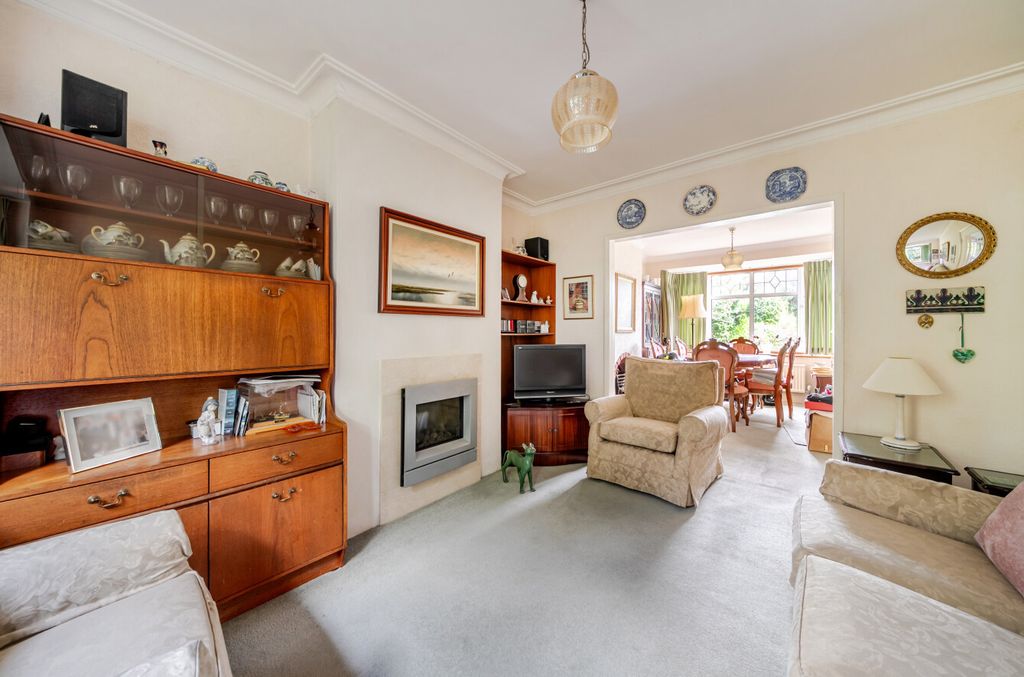 Property photo 3 of 15 1503150-8-6A7487E...