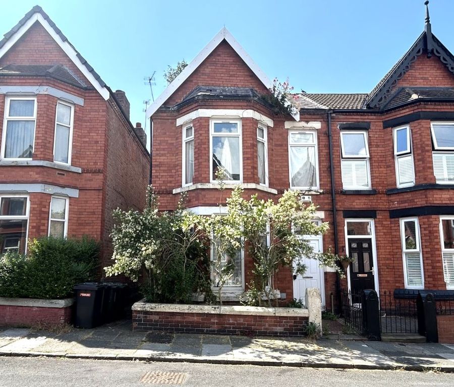 Property photo 1 of 11