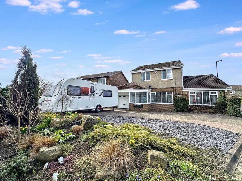 Property photo 1 of 26