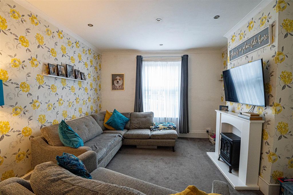 Property photo 2 of 20 Dsc05092.Jpg