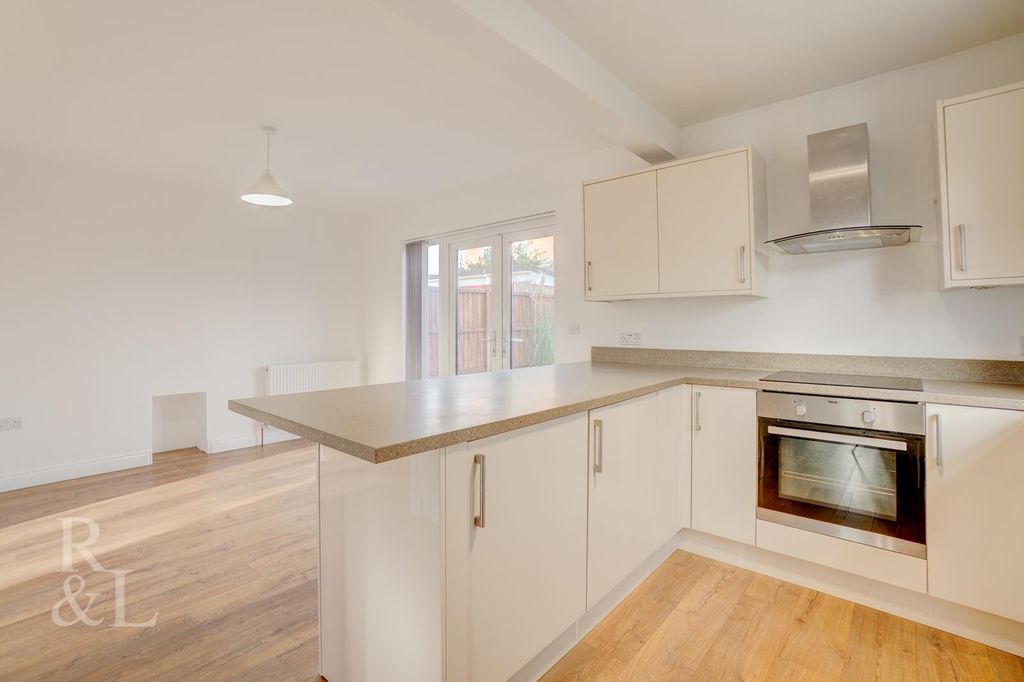 Property photo 3 of 20 Bb (5).Jpg