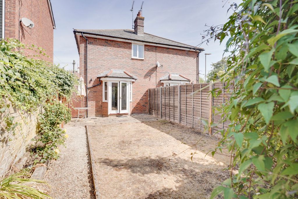 Property photo 3 of 16