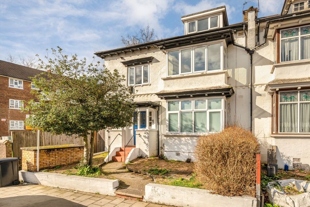 Property photo 1 of 8