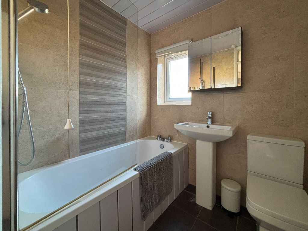 Additional image 9 of 3 bed semi-detached house to rentGranta Road, Sawston CB22