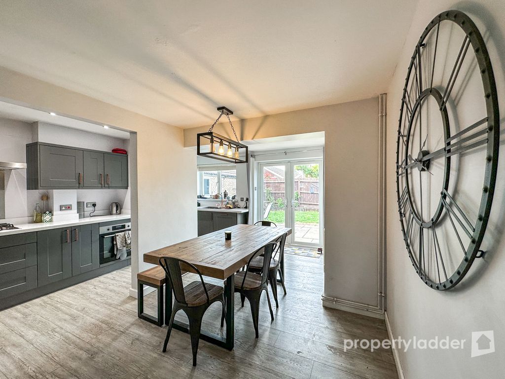 Property photo 2 of 19 Img_8850