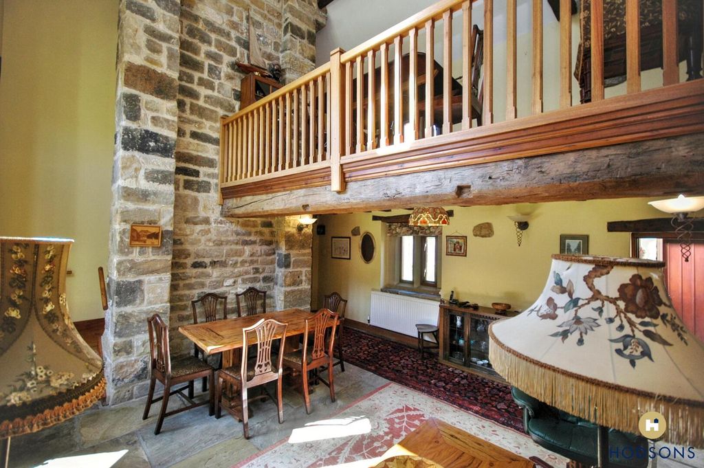 Property photo 3 of 26 Dining Hall