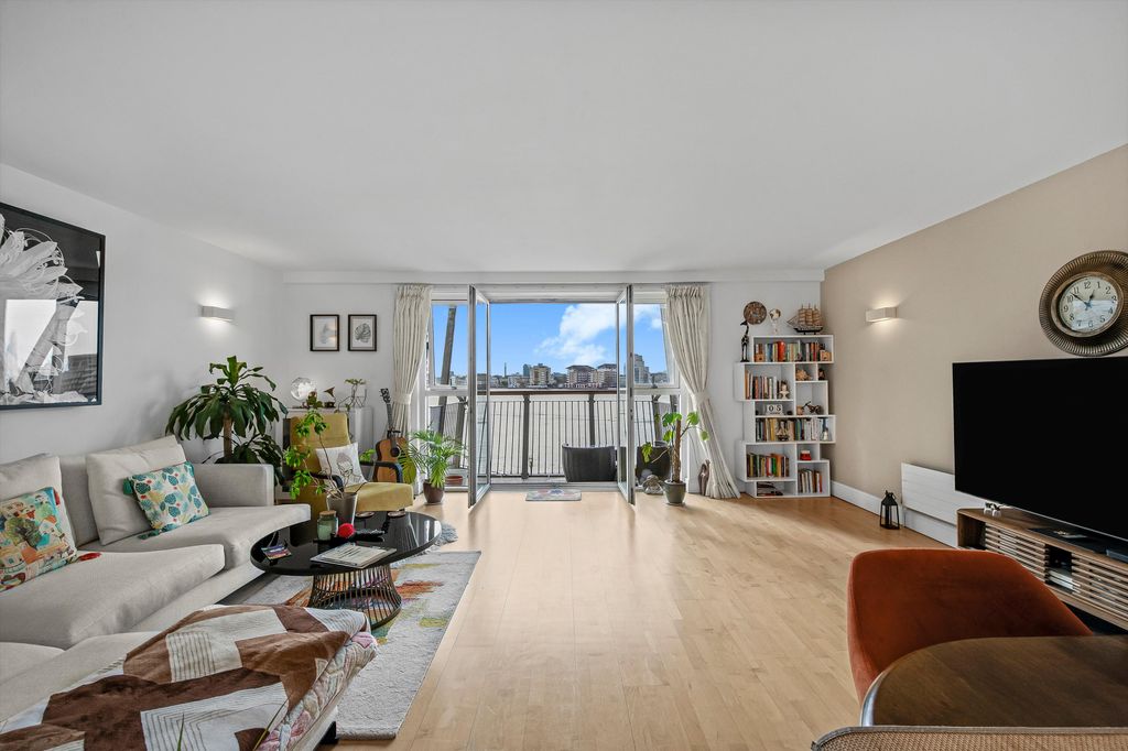 Property photo 1 of 12 Image