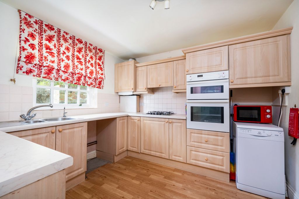 Property photo 3 of 12 _Dsc4113