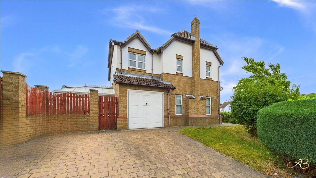 Property photo 2 of 23 Picture No. 04
