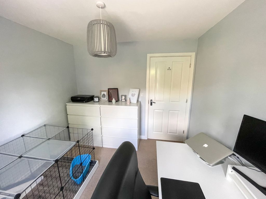Additional image 17 of 2 bed flat for saleHeydon Way, Broadbridge Heath RH12
