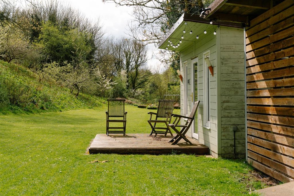 Property photo 3 of 51 Externals-14.Jpg