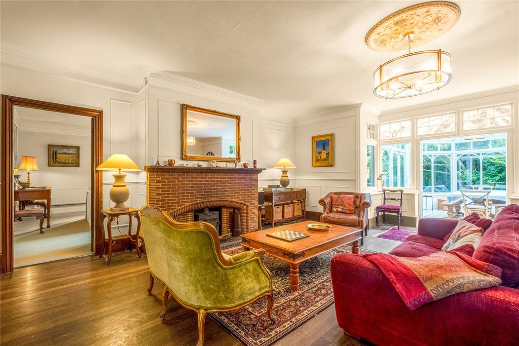 Property photo 3 of 24 Sitting Room