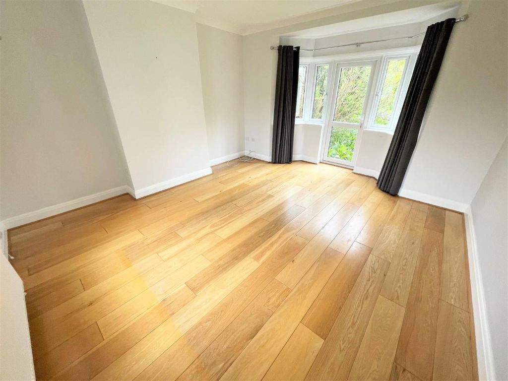 Property photo 3 of 12 Living Room 1.Jpg