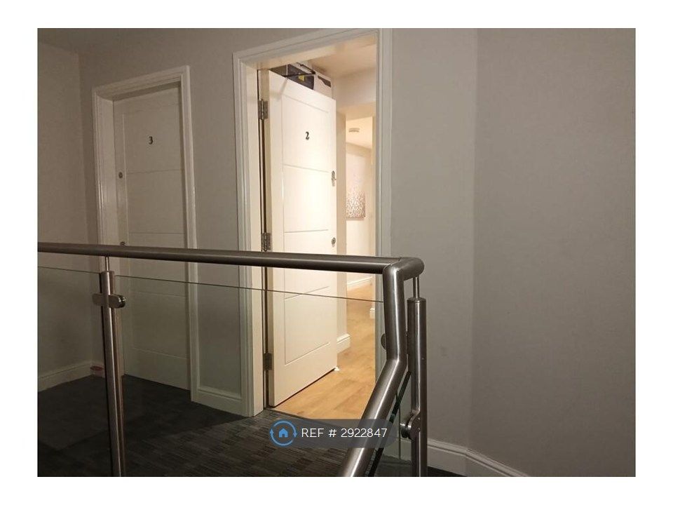 Property photo 2 of 3