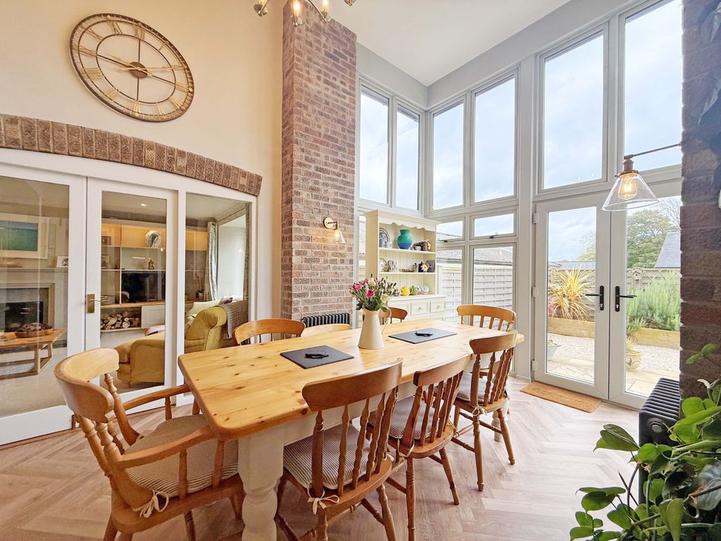 Property photo 2 of 25 Photo 2