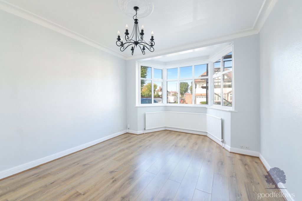 Property photo 1 of 24 Picture 1