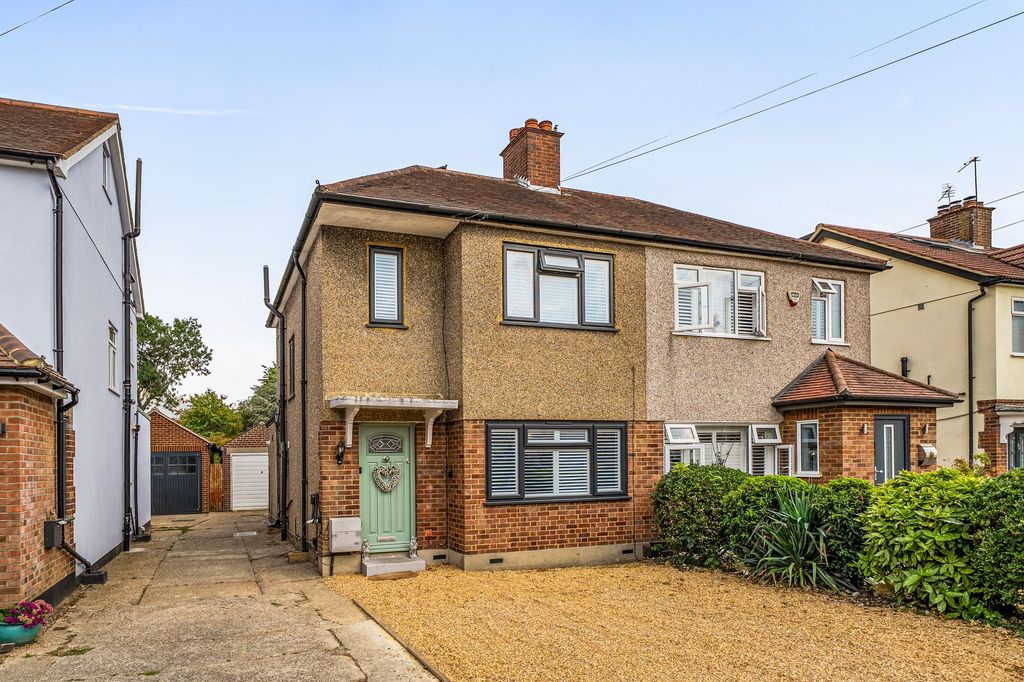 Property photo 1 of 18
