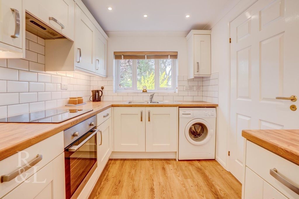 Property photo 2 of 13 B (11).Jpg