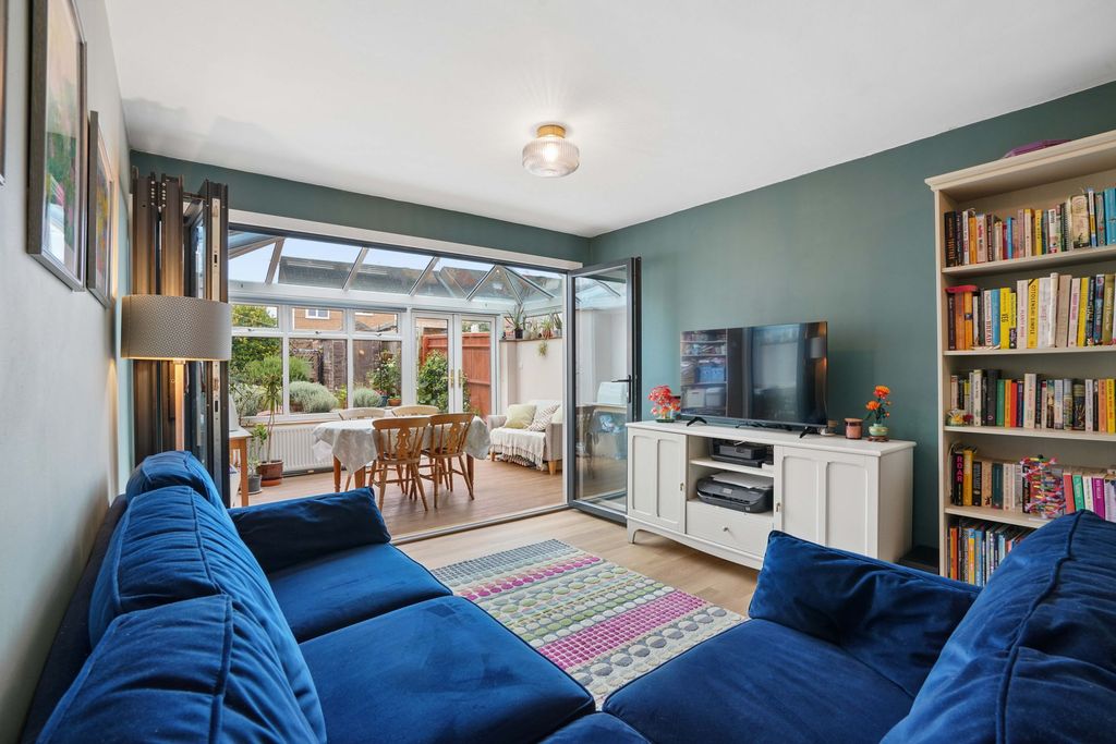 Property photo 2 of 19