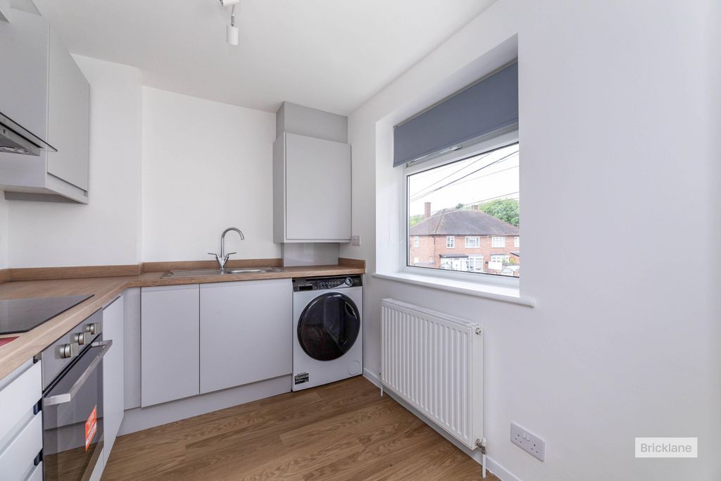 Property photo 2 of 12 Photo 1