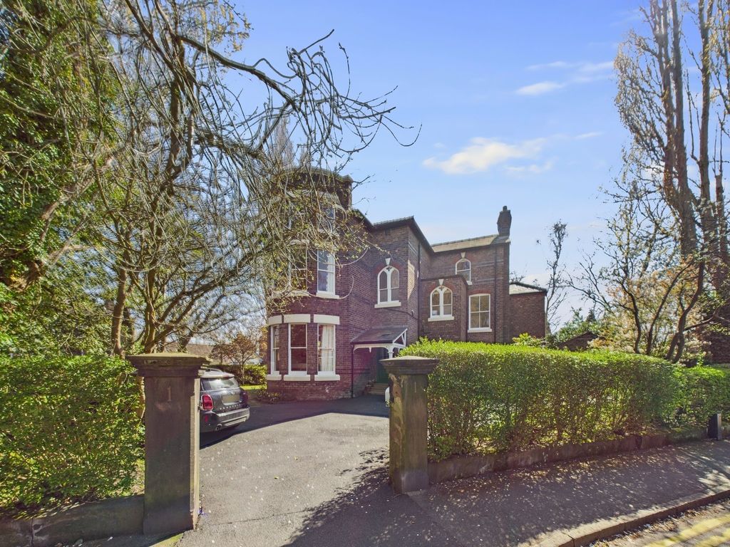 Property photo 1 of 48