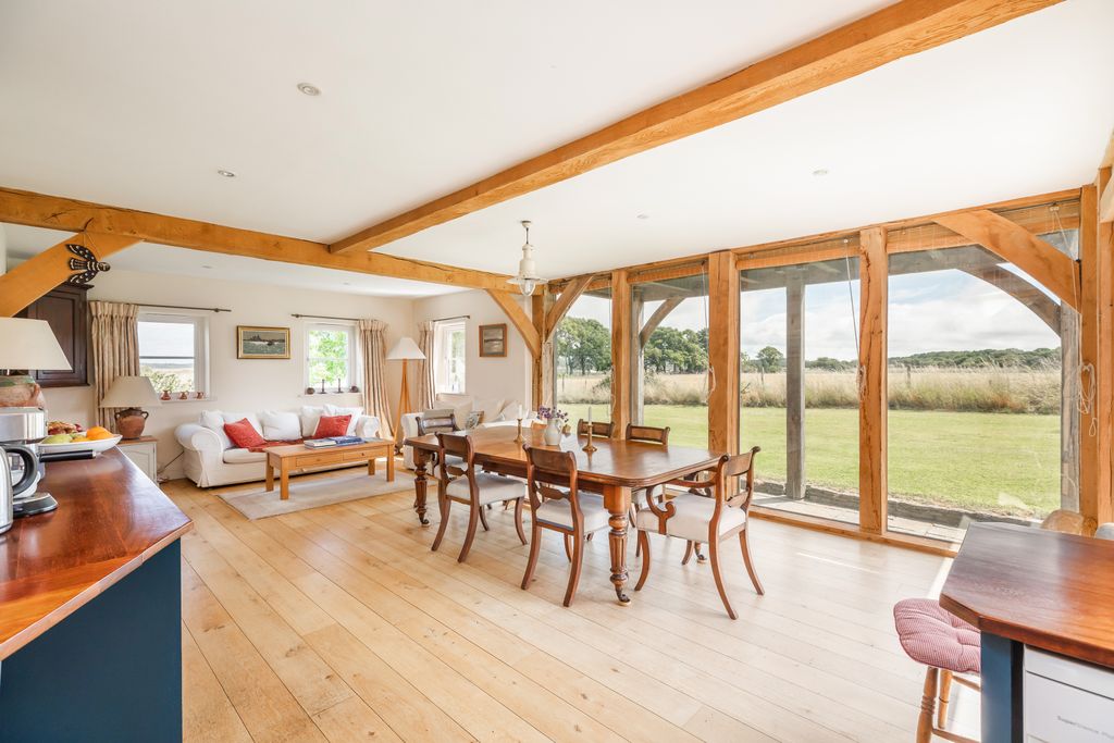 Additional image 9 of 4 bed country house to rentBarnhill Road, Ridge BH20